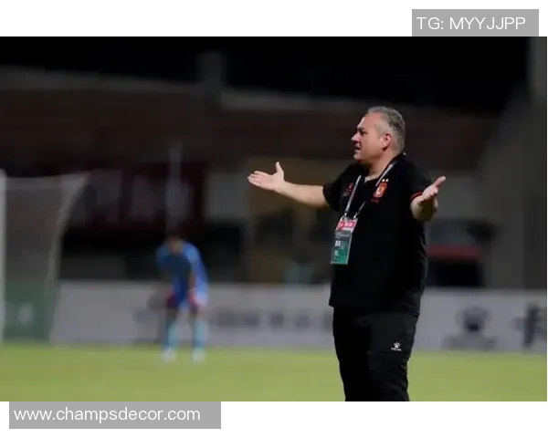 西安足球队在欧锦赛中的战术意识与表现分析 西安足球队在欧锦赛中的战术意识与表现分析