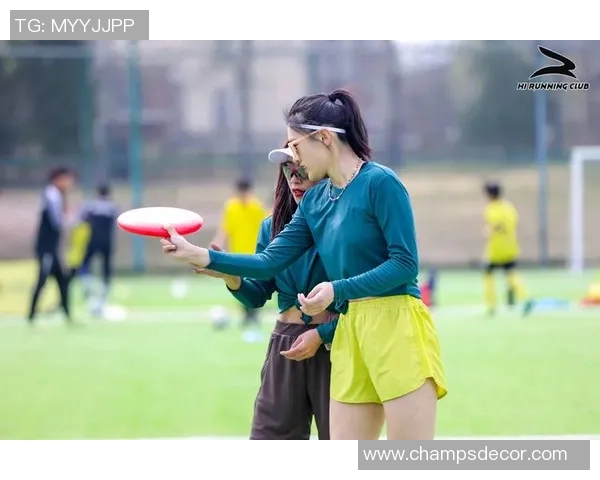 重庆飞盘队实力提升引发热议飞盘运动新风潮与发展潜力探讨 重庆飞盘队实力提升引发热议飞盘运动新风潮与发展潜力探讨