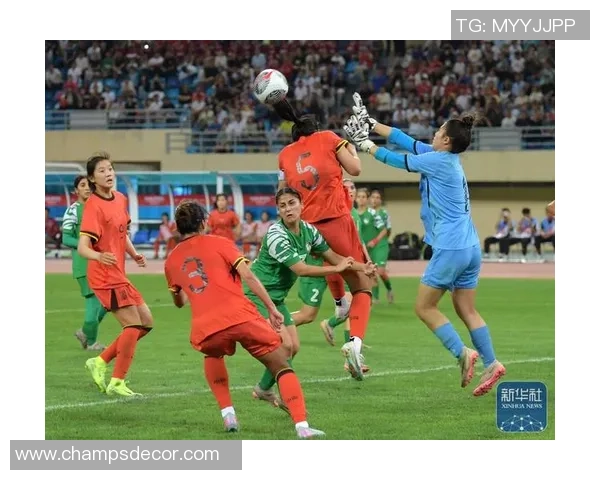 中国国家足球队迎战叙利亚队友谊赛精彩回顾与分析 中国国家足球队迎战叙利亚队友谊赛精彩回顾与分析